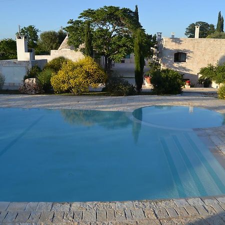 B&B Corte Del Camedrio Cisternino Dış mekan fotoğraf