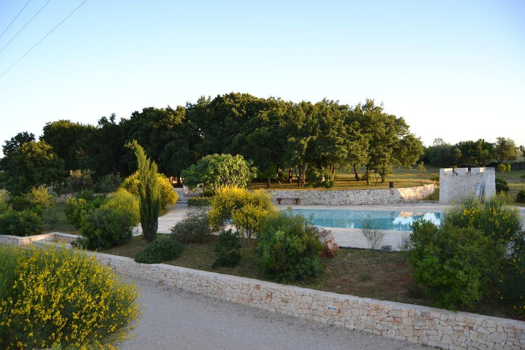 B&B Corte Del Camedrio Cisternino Dış mekan fotoğraf