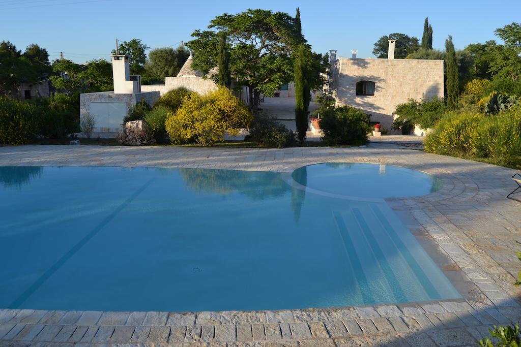 B&B Corte Del Camedrio Cisternino Dış mekan fotoğraf
