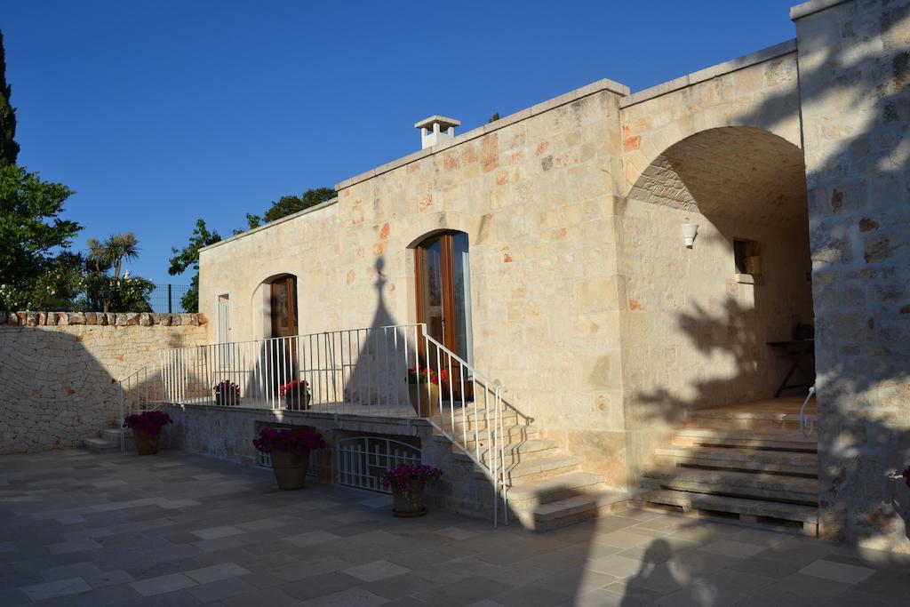 B&B Corte Del Camedrio Cisternino Dış mekan fotoğraf
